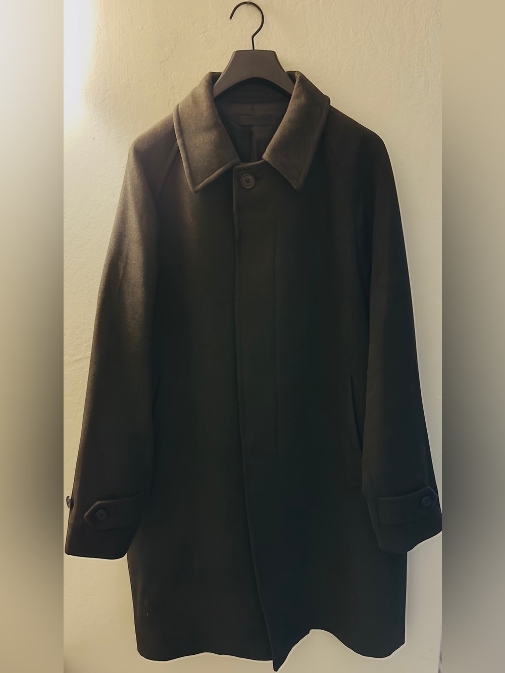 UNIQLO Men’s Large Forest Green Coat Japanese Minimalist Hidden Button Wool-Like